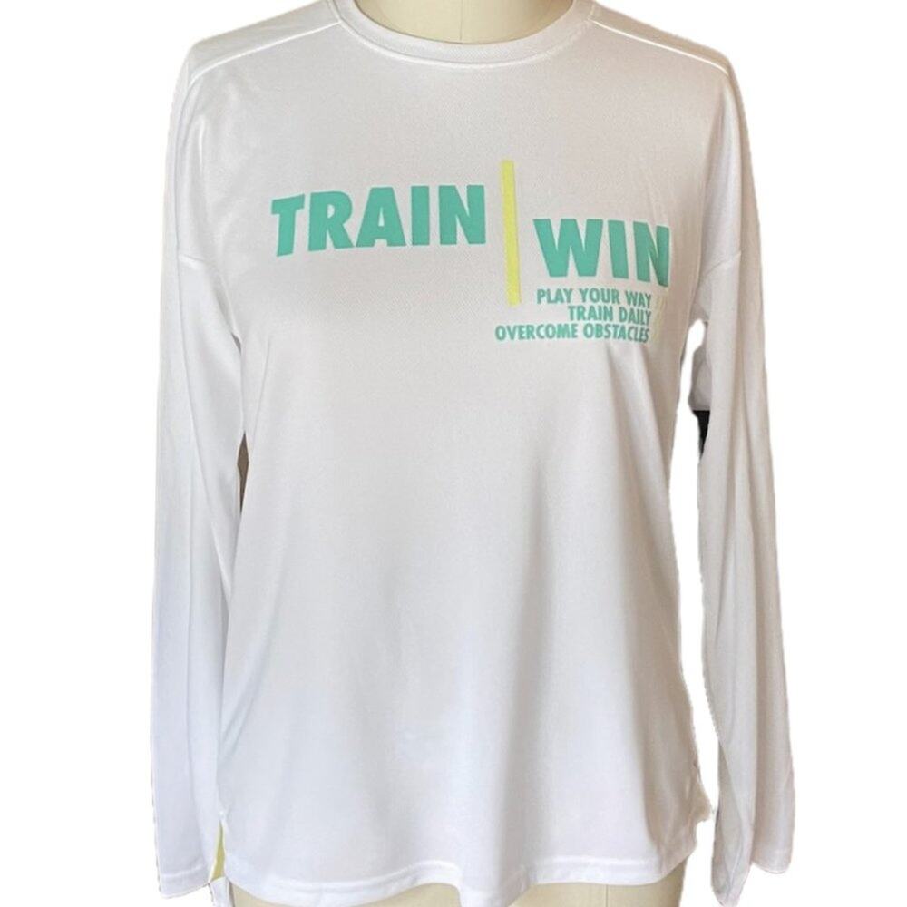 NWT ~ XERSION Everair Relaxed Fit Boys Crew Neck Long Sleeve T-Shirt  XL 18/20